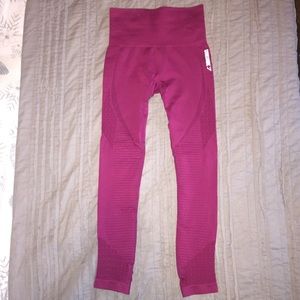 Gymshark Energy Seamless Leggings Beet Red Pink